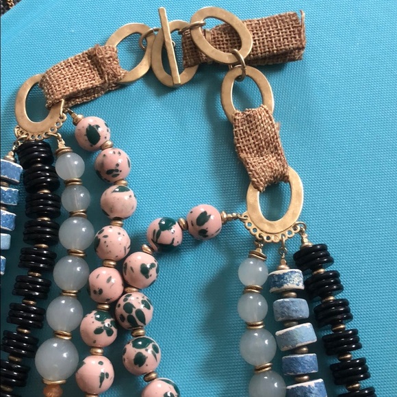 Anthropologie - Multi tier statement necklace. - Picture 4 of 4